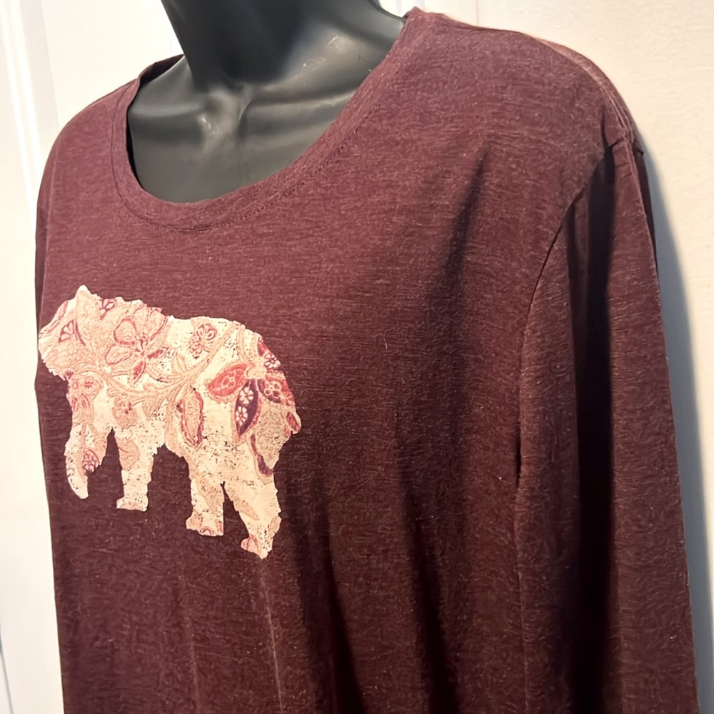 G.H. BASS CO 🐻 COTTON BLEND BURGUNDY RED LONG SLEEVE BEAR TSHIRT TOP Women’s XXL - Picture 3 of 7